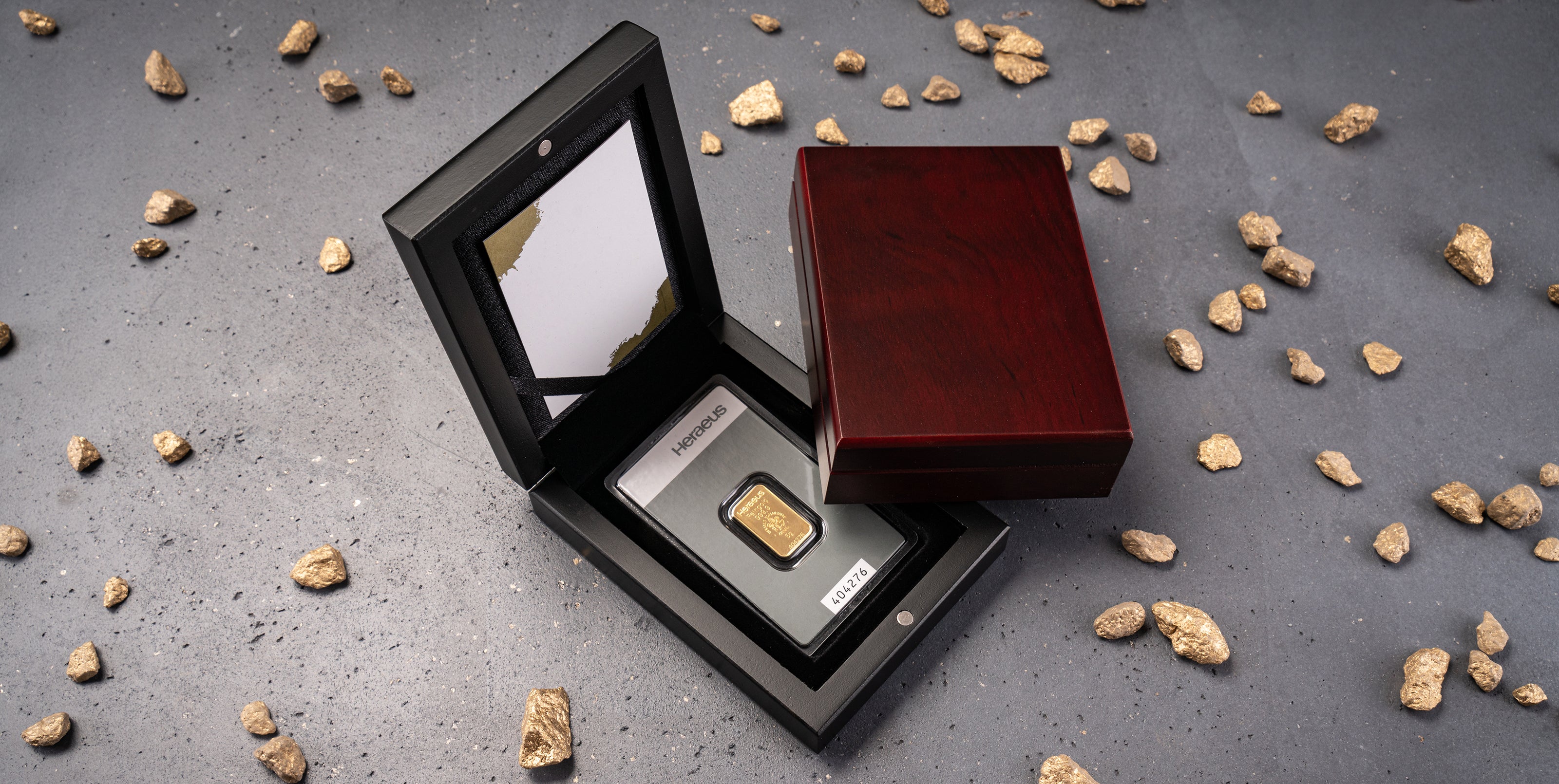 Etui für Goldbarren schwarz und mahagoni